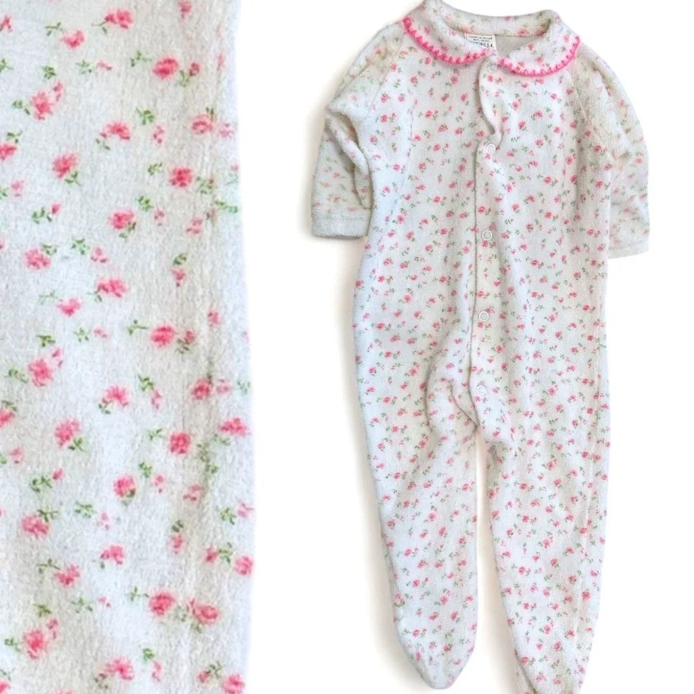 Vintage Baby Girl Clothes 1960s Trim Fit Dainty Floral Footie Pajamas